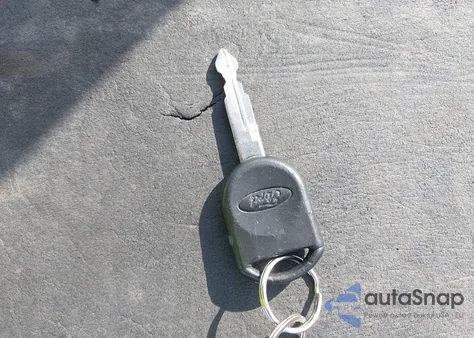 2007 Ford Escape Xls/Xls Manual z USA, uszkodzony, nr VIN 1FMCU02Z87KA99318